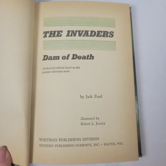 4 Vintage Science Fiction/Fantasy Whitman Books Way Out/Invaders/Land of Giants+ - Picture 5 of 9